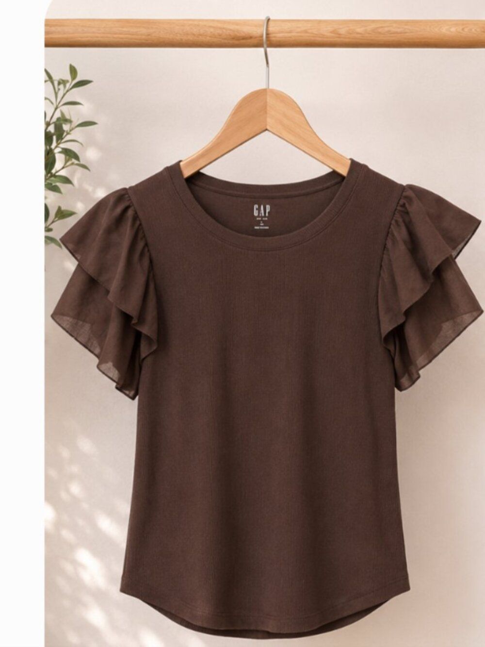 Gap Mini Rib Ruffle Sleeve T-Shirt - Size L - NWT